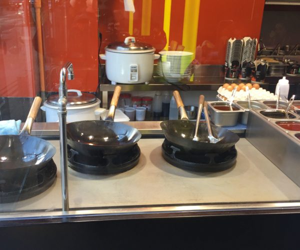 servicio-tecnico-wok-inox-tres-cocinas-wok-en-famoso-restaurante-asiatico